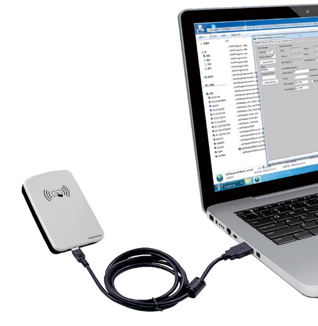 远距离固定阅读器实拍图